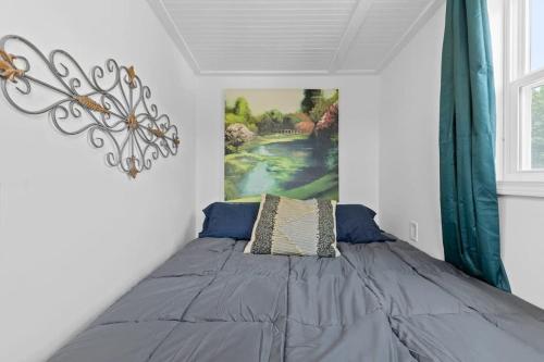 Farm Stay w pool - 15 Mins to Chattanooga- Tiny 2 in Wildwood, USA