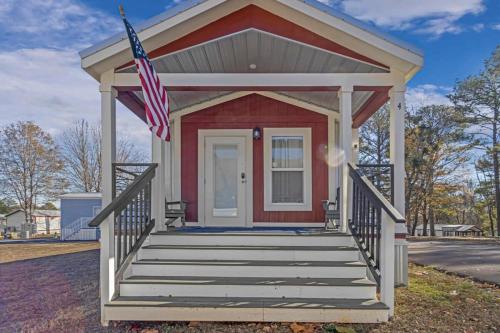 Near Hiking at Green Mountain - Tiny Stay Getaway in Owens Cross Roads, USA