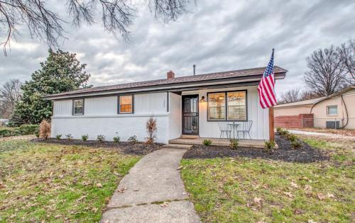 Modern Ranch in East Memphis in Memphis, USA