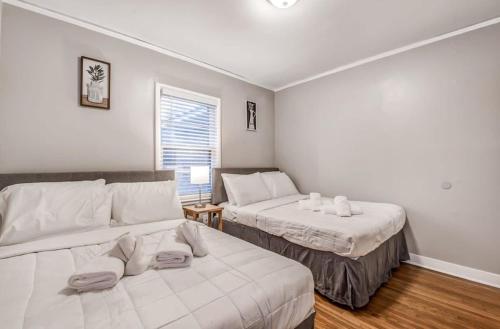 Colonial Acres Abode- East Memphis- 20 Mins to Downtown in Memphis, USA