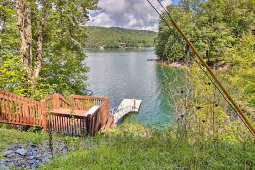 2 Lake Front Cabins 1 price Pet Friendly Cabins Game Room Hot Tub