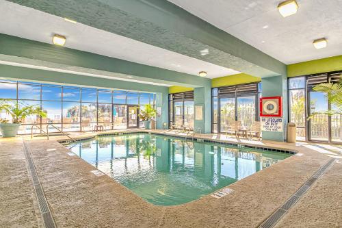 5th Floor Direct Oceanfront Double Suite Sleeps 6 Meridian Plaza 503 - image 2