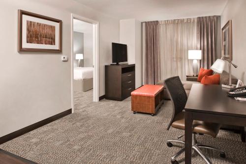 2 bedrooms, 4 beds