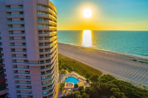 Oceanside Beach Treasure by BeachHouseFL in Clearwater Beach, USA