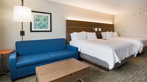 Holiday Inn Express & Suites Racine, an IHG Hotel