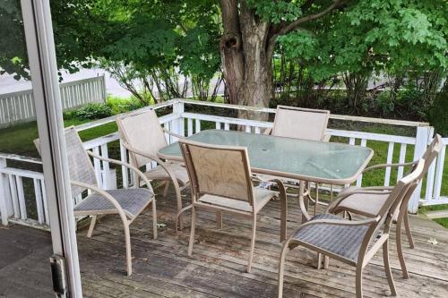 Timeless Tranquility, a place near everything!, Longueuil (foto 8)