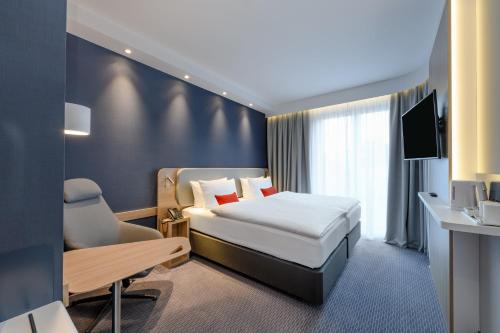 Standard Room with Two Single Beds