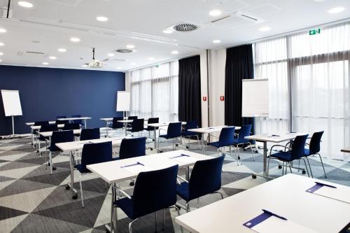 Holiday Inn Express Oberhausen an IHG Hotel - image 10