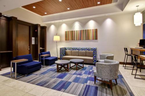 A szálláshely kívülről, Holiday Inn Express Hotel & Suites Toronto - Markham By IHG in Richmond Hill