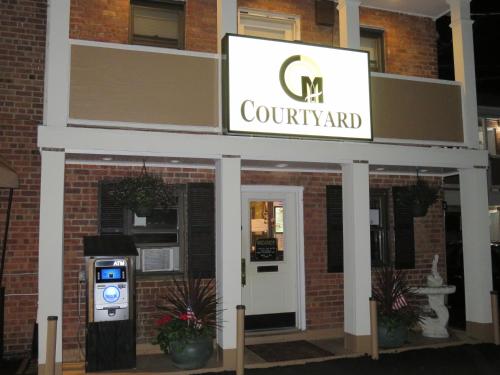 Central Motel Courtyard - 액티비티