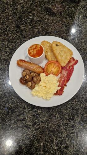 546185752 62 Castle Street Hotel