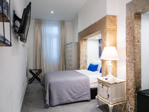 Double Room with Interior View image 2