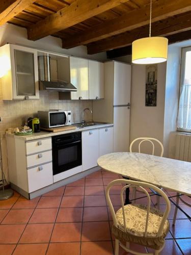 Casa borgo antico, Bergamo (Foto 4)