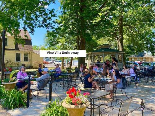 The Retreat - Private Pool-Spa-Firepit-Gameroom in Greenwood