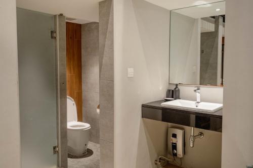 Woodstory Boutique Hotel, Bangkok (photo 8)