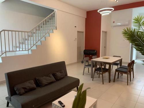 New Desaru Pengerang Homestay 16pax in Sebana Cove in Pengerang