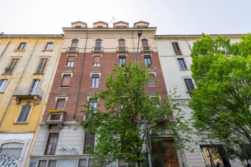 Brembo, 9 – Tra Villaggio Olimpico e Fondazione Prada