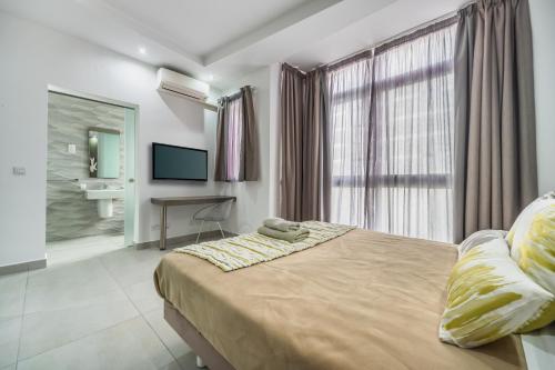 Jules Suites - image 4