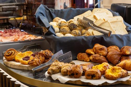 Hotel Silla - image 2