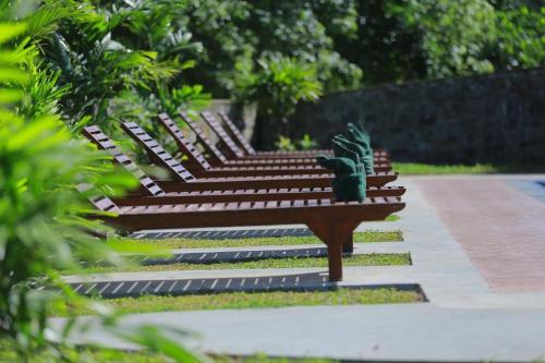Owin Rich Godakawela - Udawalawe Safari & Cooking Class
