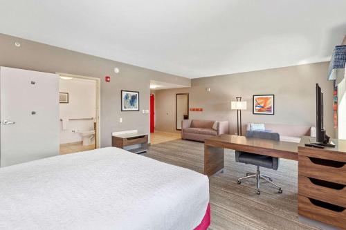 Hampton Inn & Suites Orlando-Apopka