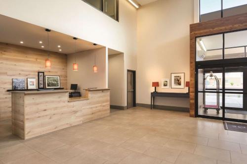 Fairfield by Marriott Inn & Suites Page