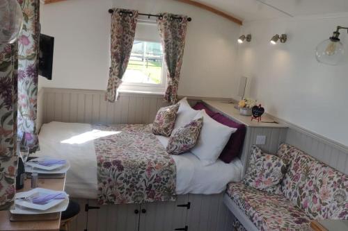 Shepherd Hut Enniskillen Blossom, Fermanagh in 恩尼斯基林市中心