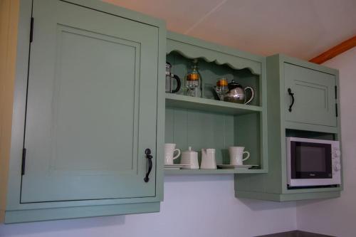 廚房, Shepherd Hut Enniskillen Blossom, Fermanagh in 恩尼斯基林市中心