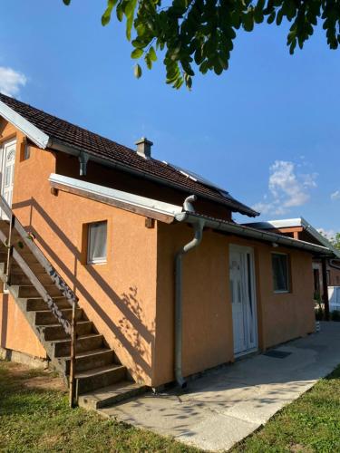 ทัศนียภาพ, Vikendica na dan in ฟูตอก