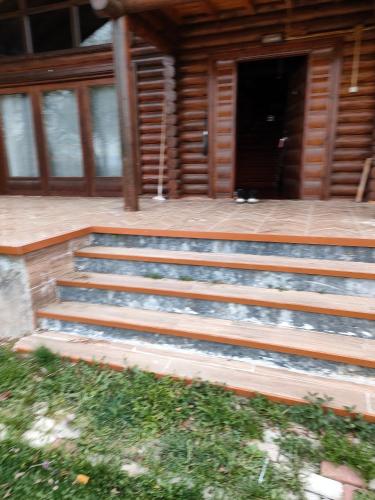 Chalet's lake_Bolu Abant _log house