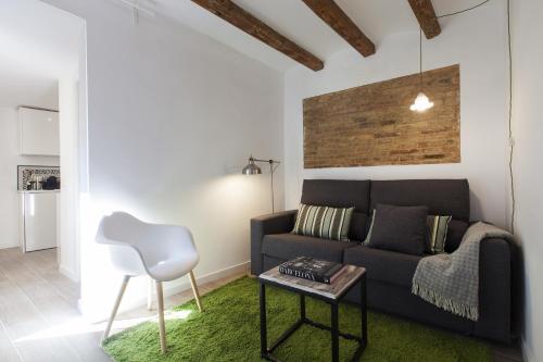 Charming Flats by Aspasios - image 13