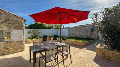 Dans le centre du village d'ARS EN RE, charmante villa bien décorée - Location, gîte - Ars-en-Ré