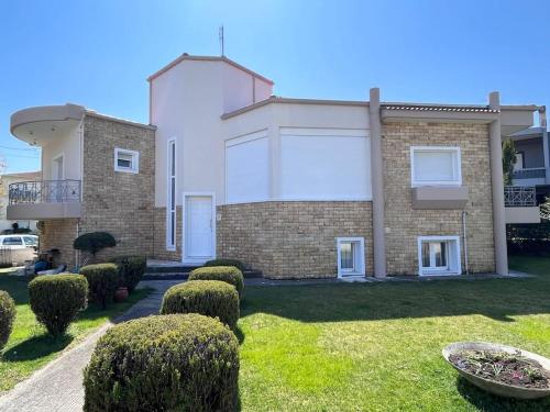 Mama's house. 300m απο τον μύλο των ξωτικών. gîte à louer Pýrgos