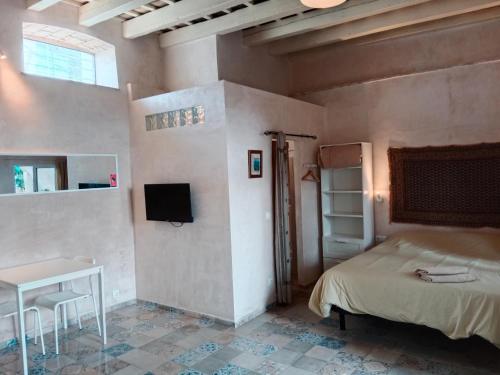 Casa Florinda #4 Casa Florinda #4