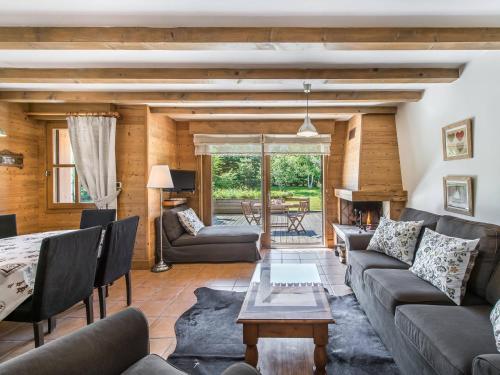 Appartement Megève, 3 pièces, 4 personnes - FR-1-453-275 - Apartment - Megève