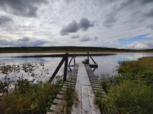 A környék, Lakeside Cabin Hukkajärvi no electricity no running water (Lakeside Cabin Hukkajarvi no electricity no running water) in Enontekio