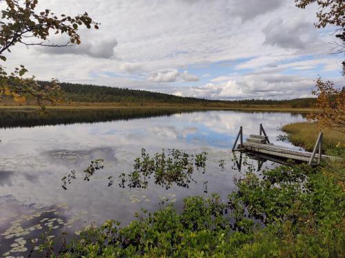 A környék, Lakeside Cabin Hukkajärvi no electricity no running water (Lakeside Cabin Hukkajarvi no electricity no running water) in Enontekio