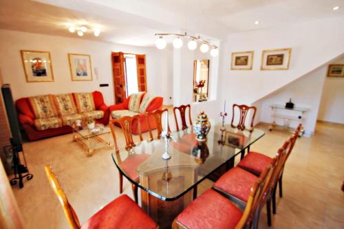 Finca La Verema - holiday home with private swimming pool in Benissa in โบไนเร