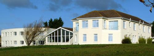 ทัศนียภาพภายนอกโรงแรม, Fernhill Lodge Carrigaline in สนามบินคอร์ก