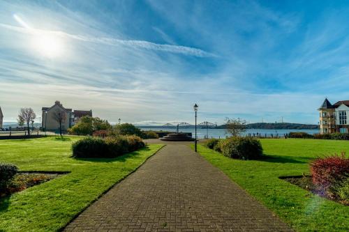 Penthouse at the Bay near Edinburgh in Saint Davids