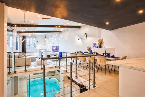 Deauville Luxury Blue Loft - sauna and inside pool - Location saisonnière - Trouville-sur-Mer