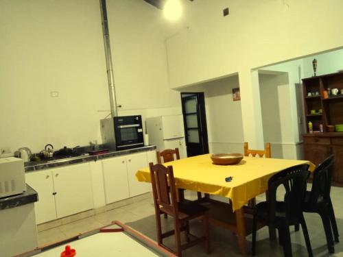 keuken, Hermosa casa en barrio privado Salta near Martín Miguel de Güemes International Airport