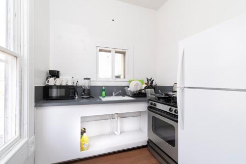 Port Huron Temp Stays - Apartment 6 in Port Huron, USA