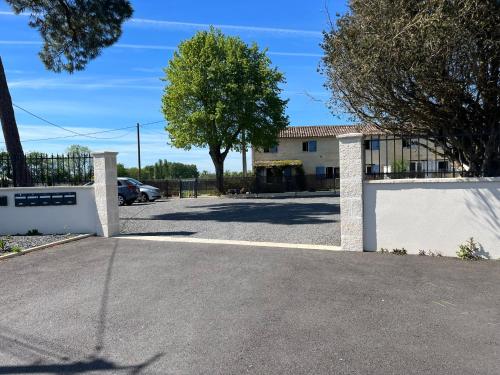 Bienvenue au gîte du Ferrand au coeur des vignes de Montagne Saint Emilion