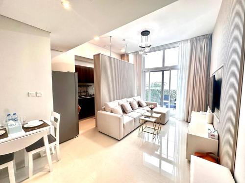 Amazing 1Bedroom Plus Maid in Avencia at Damac Hills 2, Dubái (foto 5)