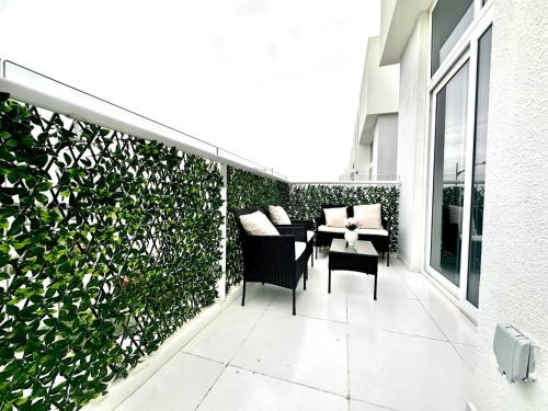 Amazing 1Bedroom Plus Maid in Avencia at Damac Hills 2, Dubái (foto 9)