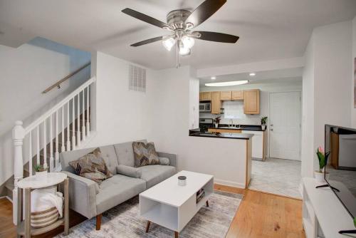 Cozy Lux 3bd House Heart of Fishtown Sleeps 8