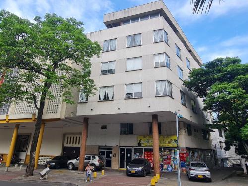 301 Moderno Aparta-Suite en Versalles Tipo Loft - Cali Tower Suites & Lofts - image 2