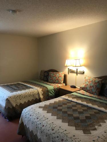 Country Lodge Inn 5