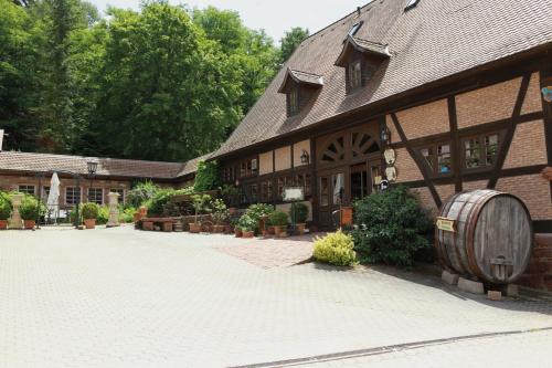Landhotel der Schafhof Amorbach - image 4